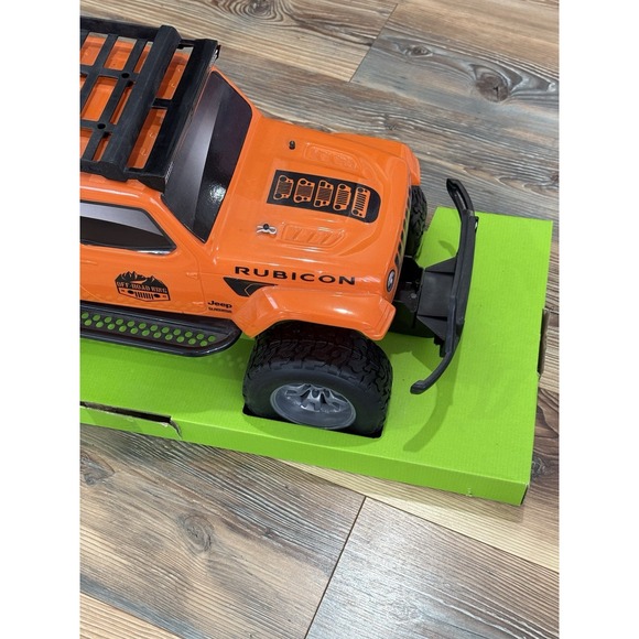 Maisto Tech 2020 Jeep Gladiator Orange 28" BODY ONLY - Picture 6 of 7